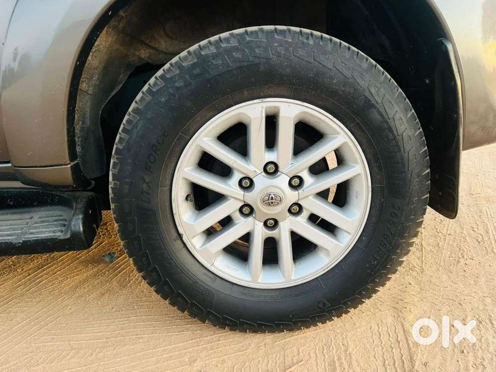 Toyota Fortuner 2012 Diesel Well Maintained