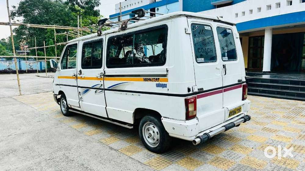 Tata Winger Deluxe - Hi Roof (ac), 2013, Diesel