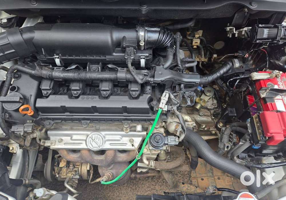 Maruti Suzuki Swift Vxi + Manual, 2023, Petrol