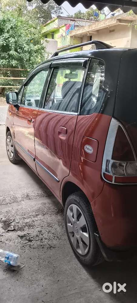 Maruti Suzuki Zen Estilo 2012