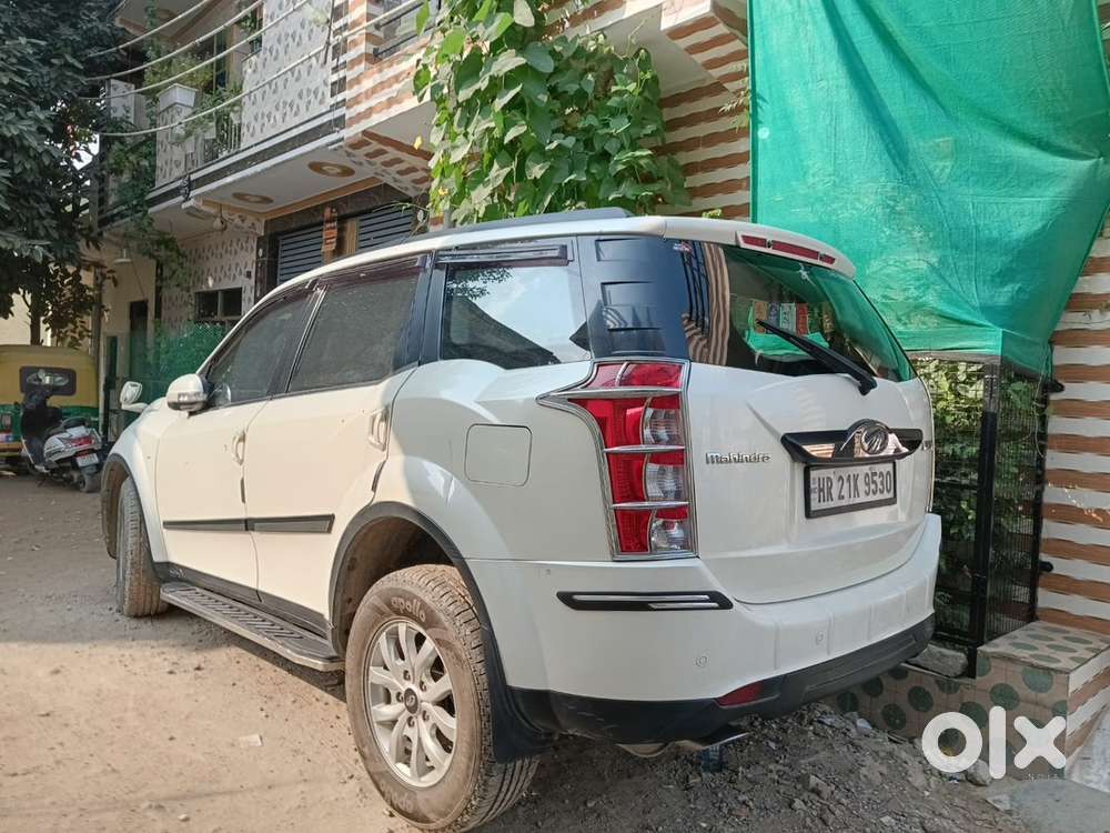 Mahindra Xuv500 Diesel 2015 W10 Top Model With Sunroof