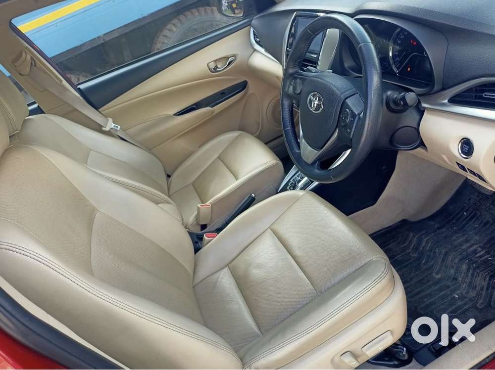 Toyota Yaris Ativ Vx, 2018, Petrol