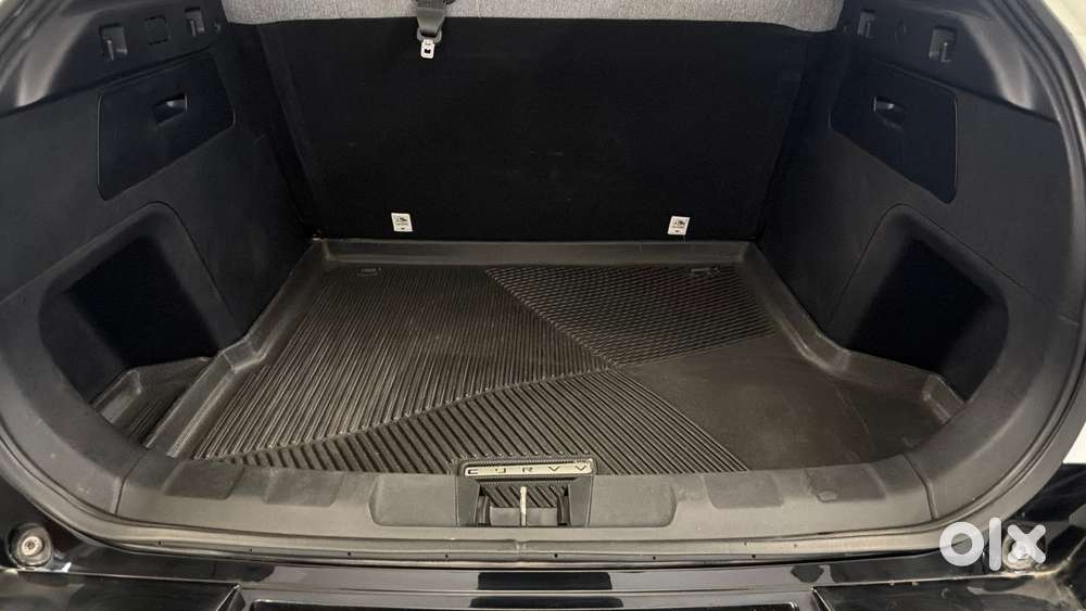 Tata Curvv Pure Plus S 1.2 Revotron Petrol 7dca, 2025, Petrol