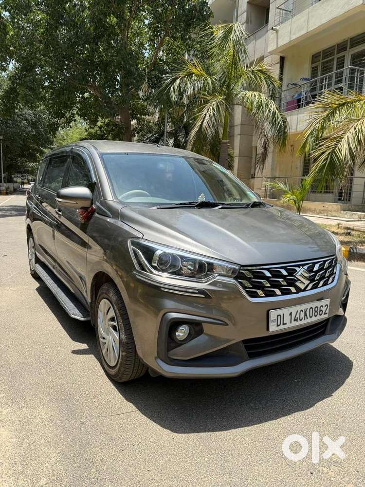 Almost New Maruti Suzuki Ertiga Vxi(o)cng 1.5l  (2024)