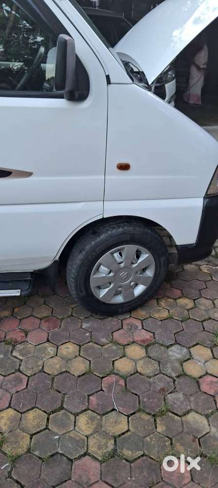 Maruti Suzuki Eeco 5 Str Ac (o), 2022, Petrol