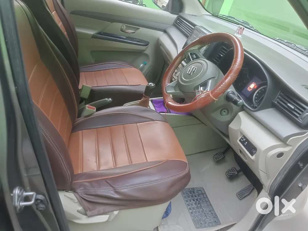 Maruti Suzuki Ertiga 2023 Vxi Cng /petrol