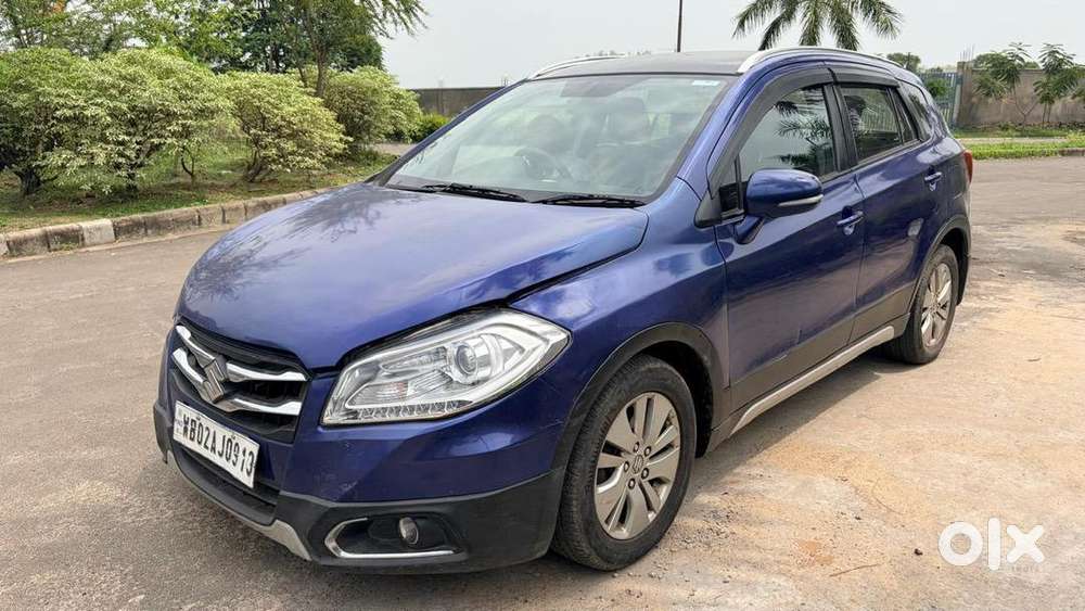 Maruti Suzuki S-cross 2016 Diesel Well Maintained