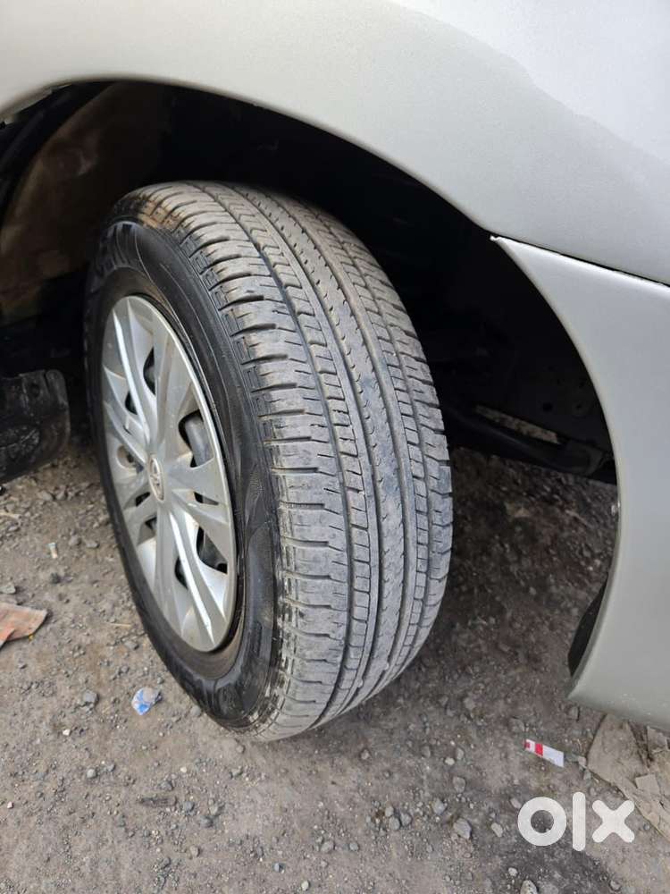 Toyota Innova Diesel 2012