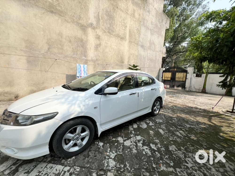 Honda City Petrol Manual 2011