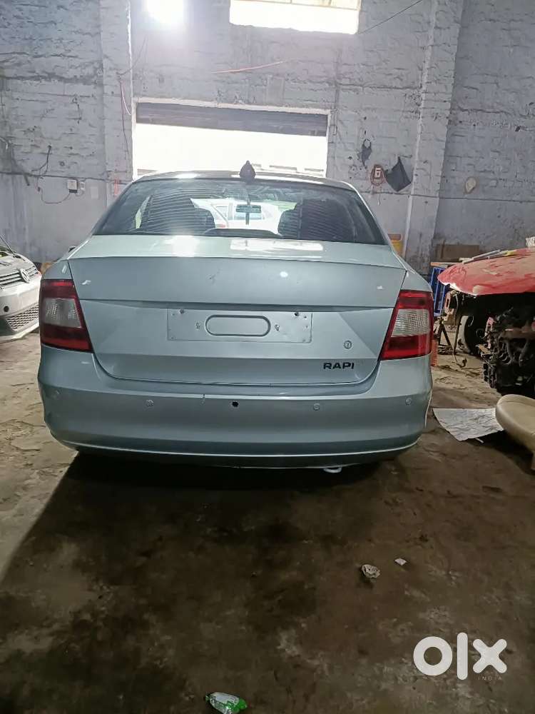 Skoda Rapid 1.6 Tdi 2015