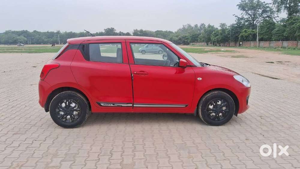 Maruti Suzuki Swift Lxi Optional-o, 2020, Petrol