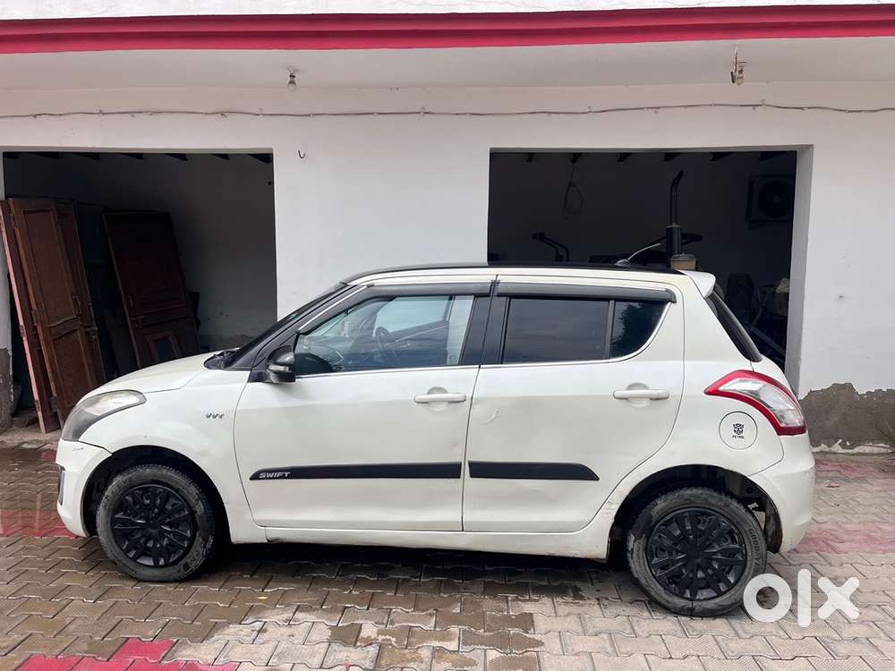 Maruti Swift Vxi 2012