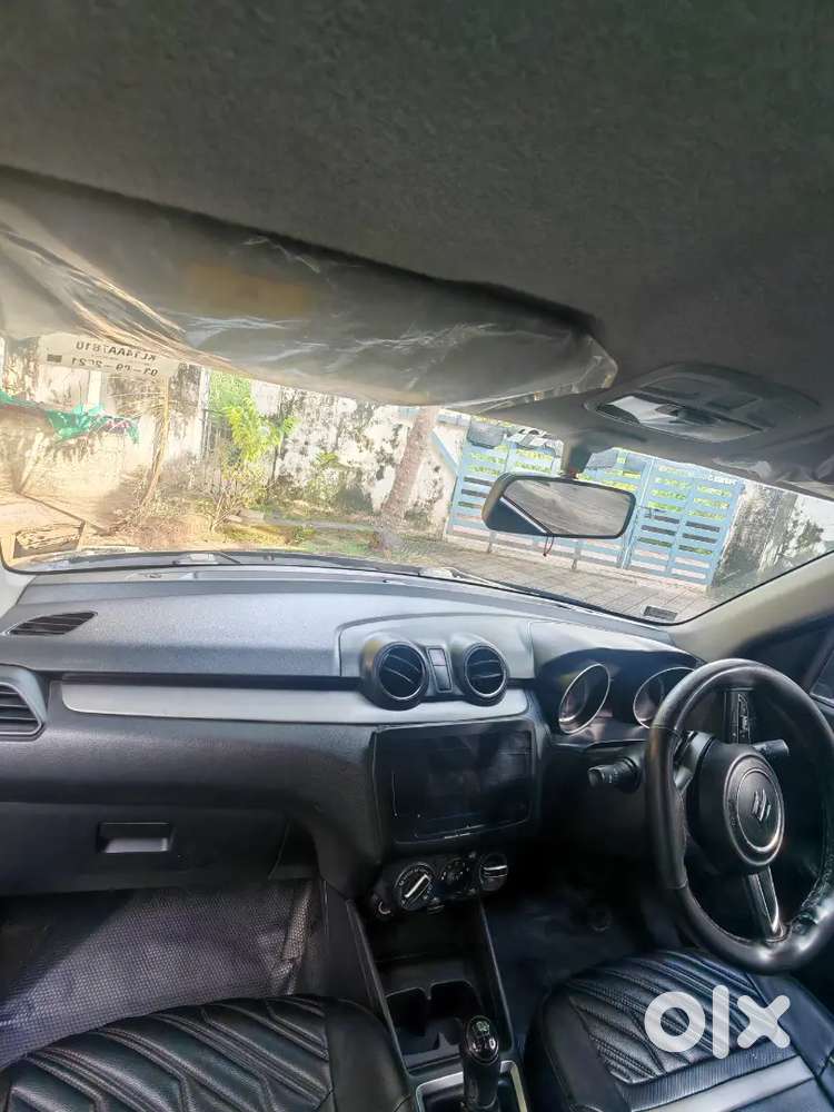 Maruti Suzuki Swift Vxi