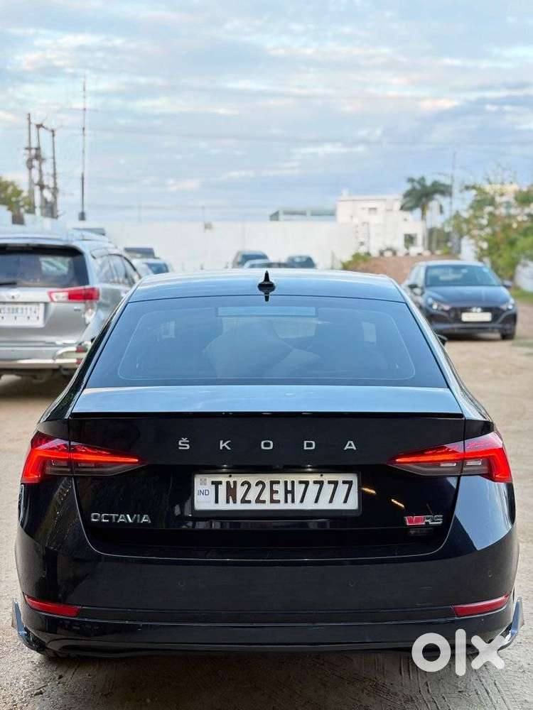 Skoda Octavia 2.0 Vrs 230, 2023, Petrol