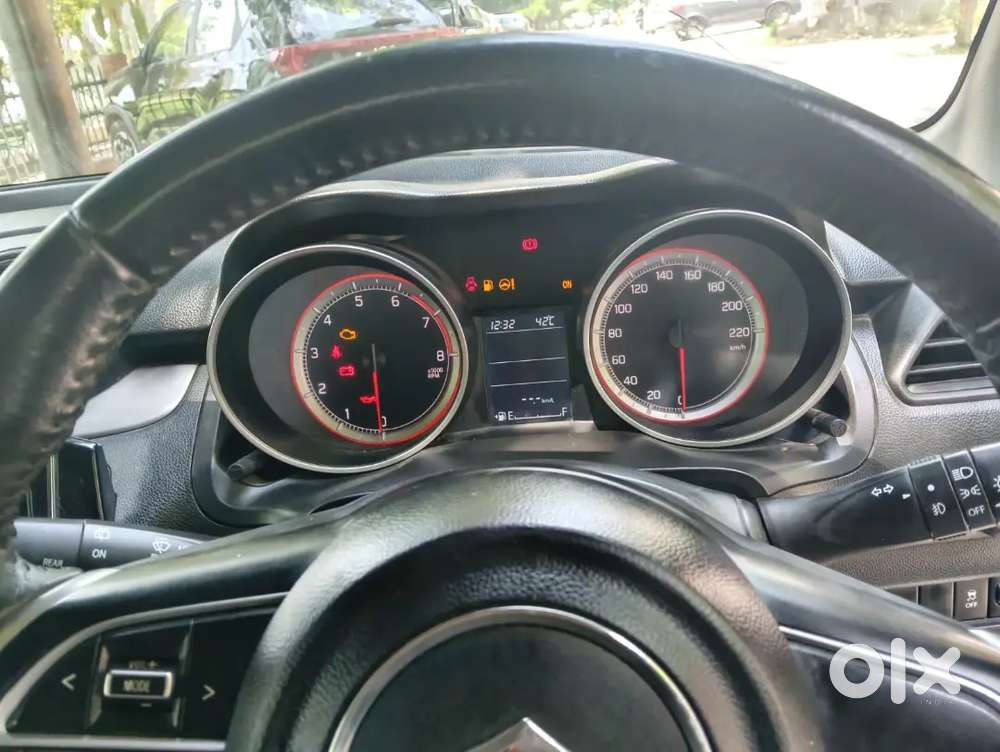 Maruti Suzuki Swift 2023 Petrol 31000 Km Driven