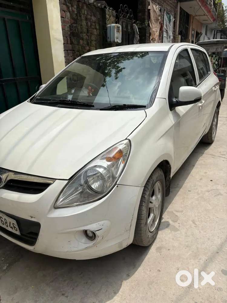 Hyundai I20 Sportz At 2012