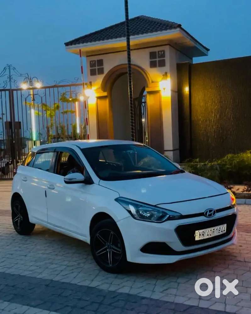Hyundai New I20 2017 Diesel 100000 Km Driven