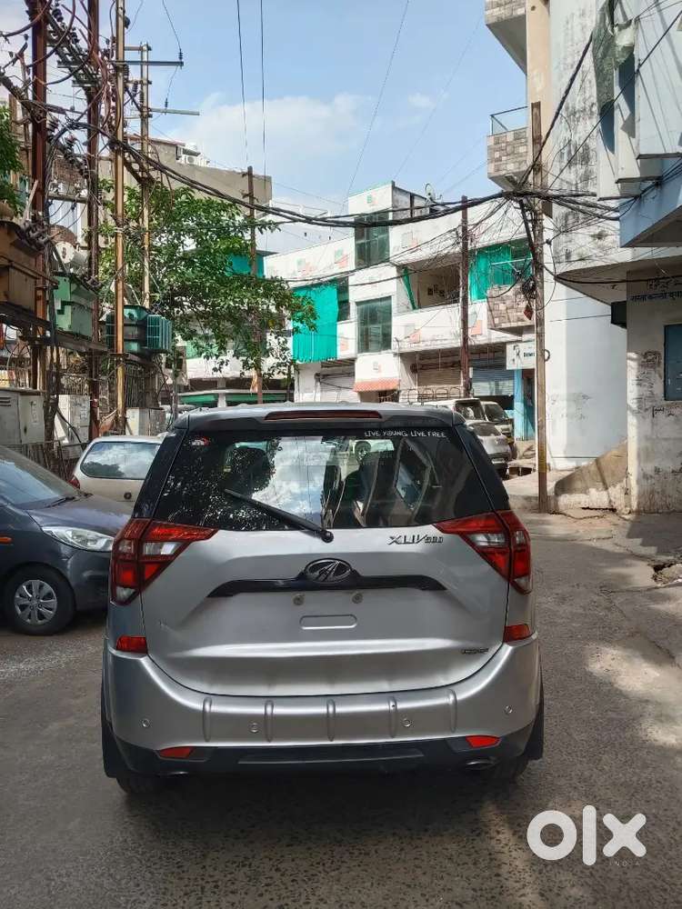 Mahindra Xuv500 2019 Diesel 97000 Km Driven