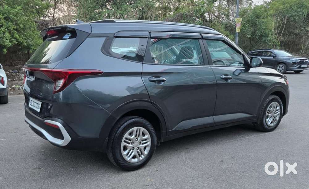 Kia Carens 1.5 Prestige 7 Str, 2023, Petrol