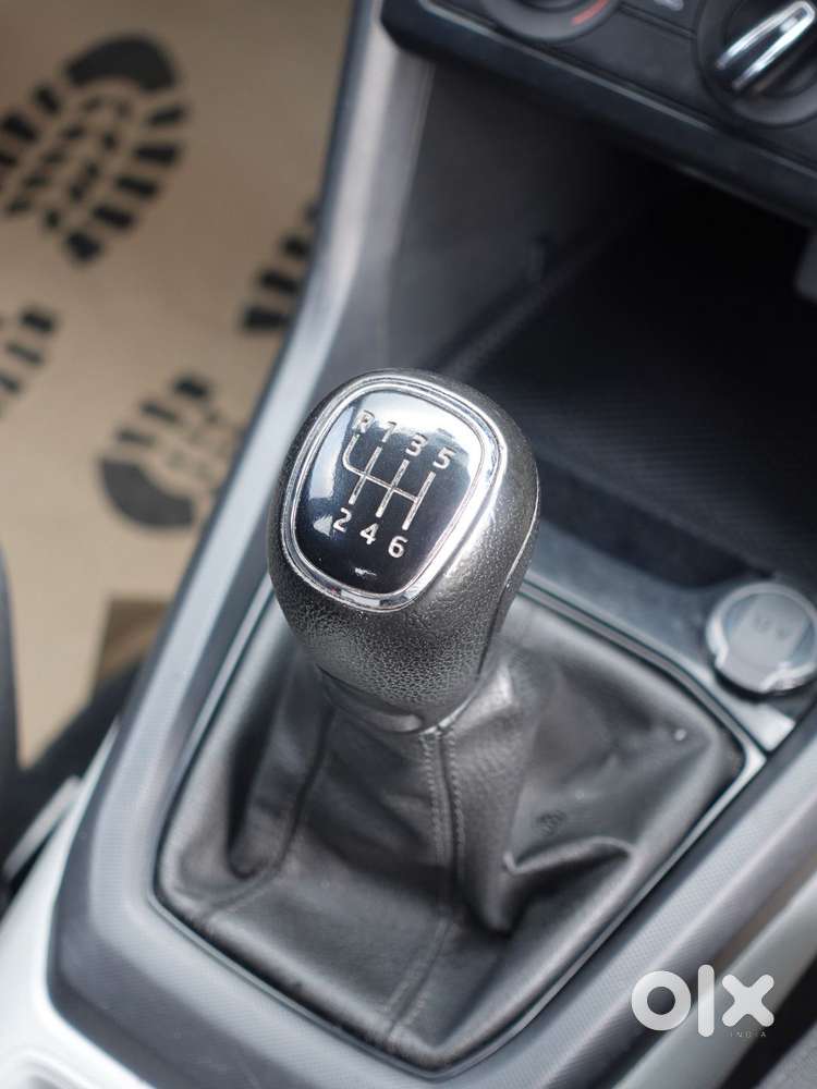 Skoda Kushaq Active 1.0 Tsi Mt, 2022, Petrol