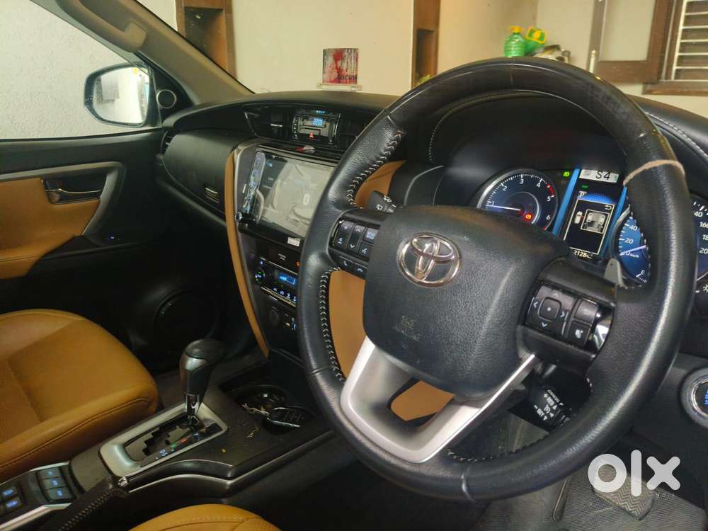 Toyota Fortuner 3.0 4x2 Automatic, 2021, Diesel
