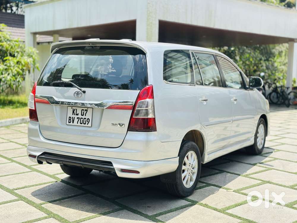 Toyota Innova 2.5 V 7 Str, 2012, Diesel