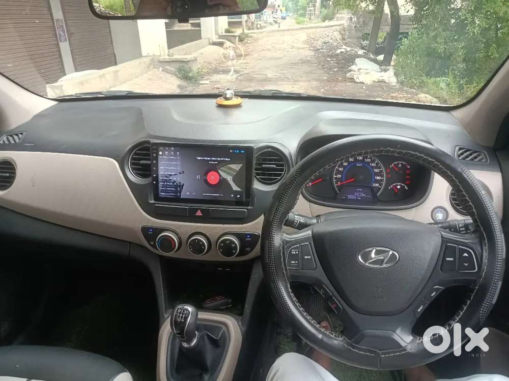 Hyundai Grand I10 2014 Diesel 98000 Km Driven