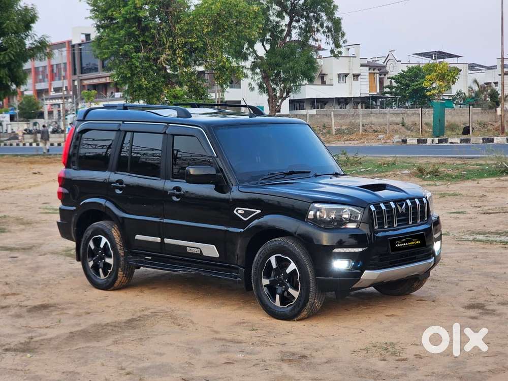 Mahindra Scorpio Classic 2.2 S 11 Mt 7 Str, 2024, Diesel