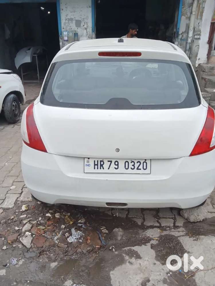 Maruti Suzuki Swift 2012