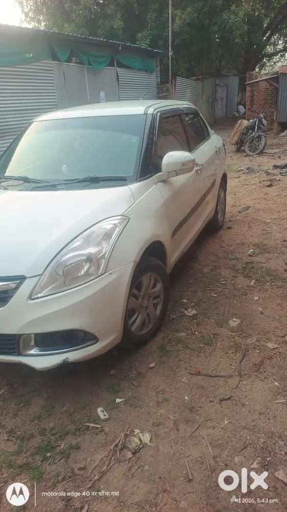 गाड़ी आछा कंडीसन में है