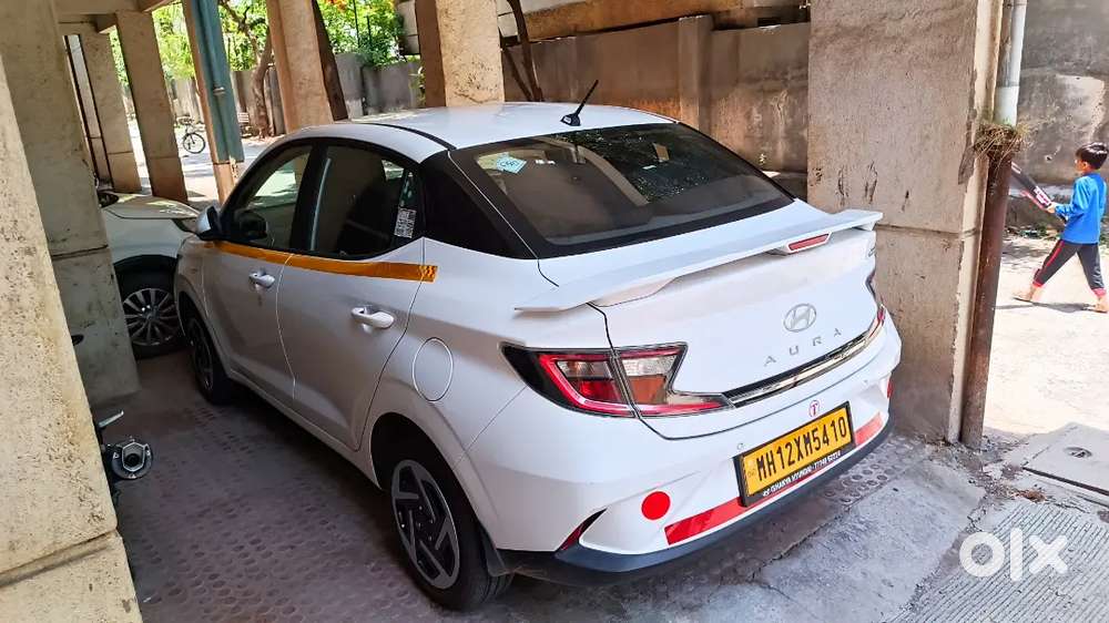 Hyundai Aura 2025 Petrol 3200 Km Driven Good Condition