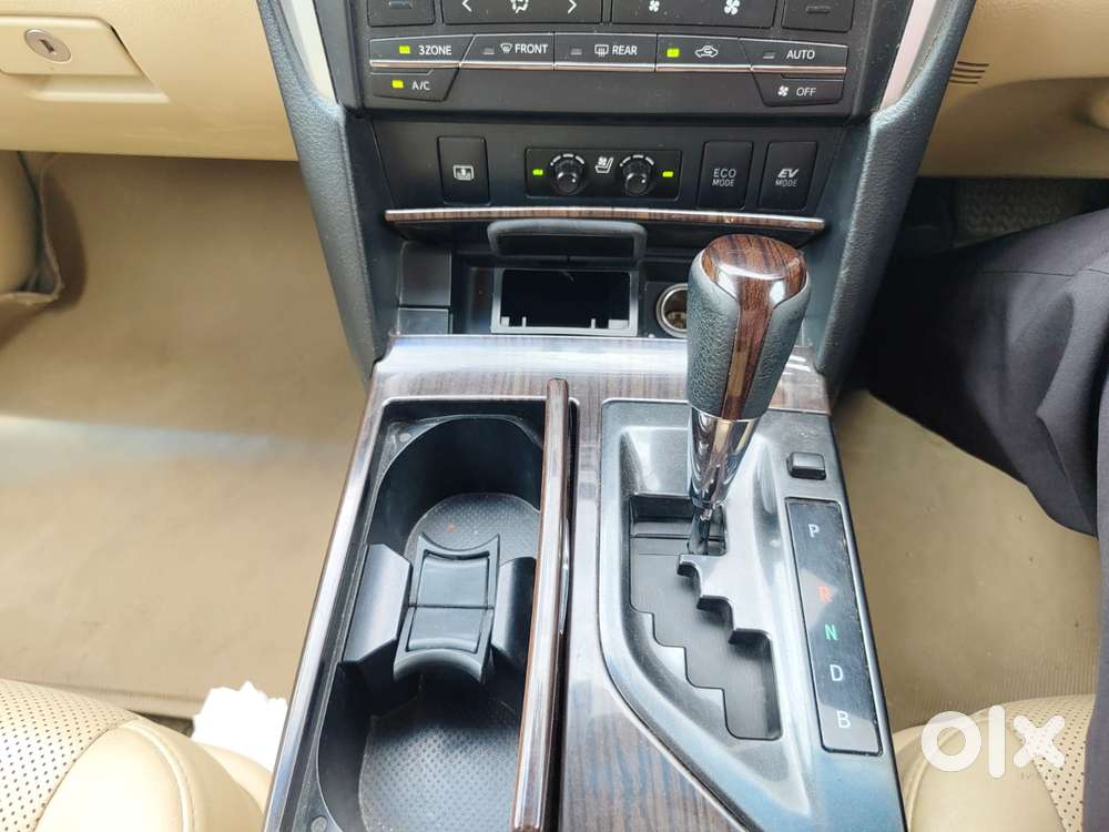 Toyota Camry Hybrid, 2016, Petrol