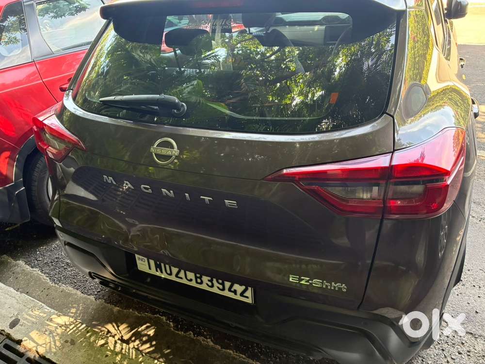 Nissan Magnite 2024 Petrol Well Maintained