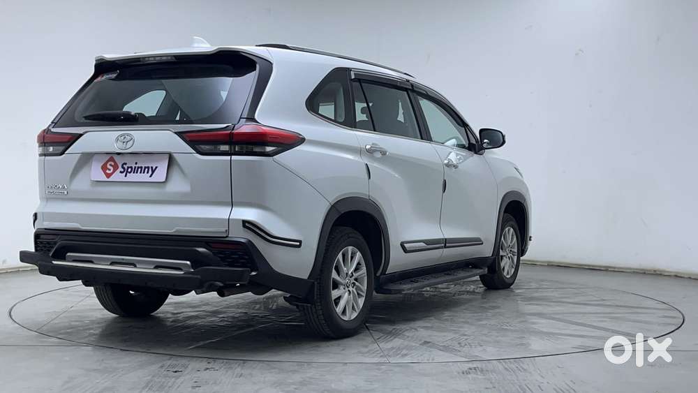 Toyota Innova Hycross 2.0 Gx 8 Str, 2024, Petrol