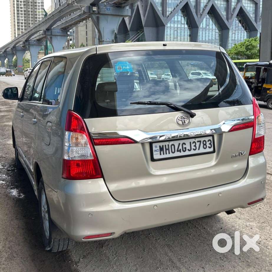 Toyota Innova 2.5 V 8 Str, 2014, Diesel