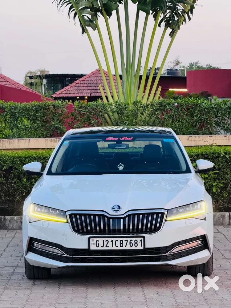 Skoda Superb 2.0 L&k Tsi At, 2020, Petrol