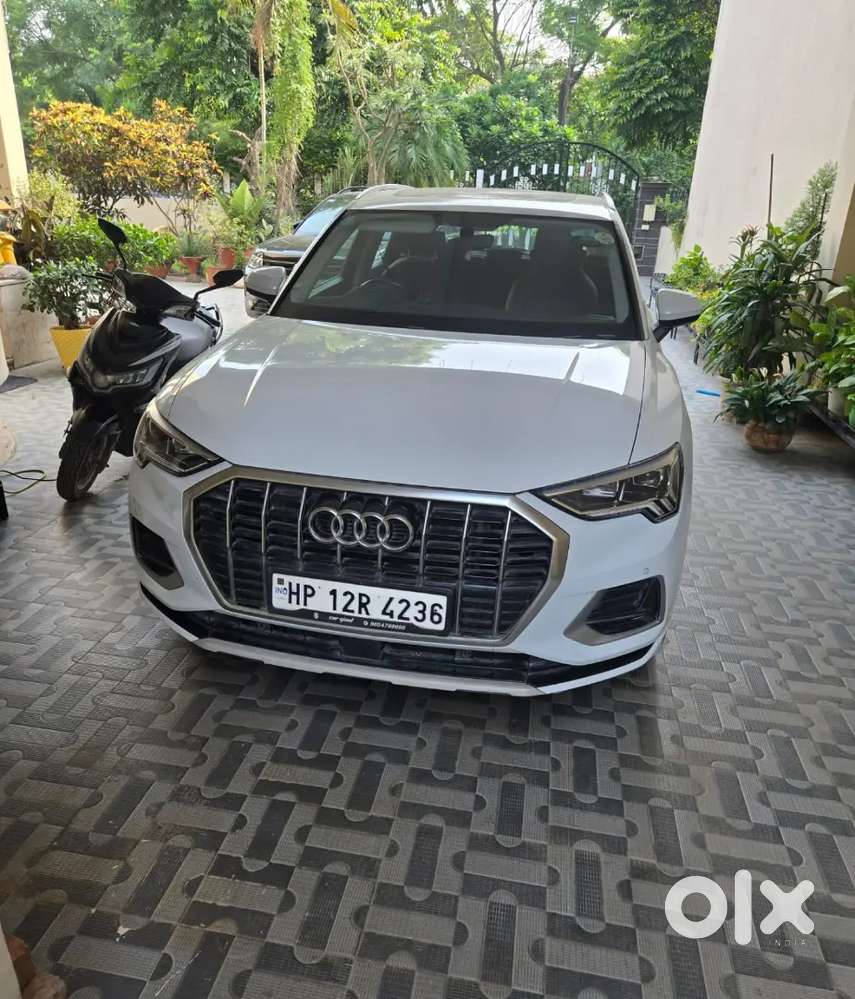 Audi Q3 40 Tfsi Premium Plus, 2 Year Plus Ext. Warranty Left