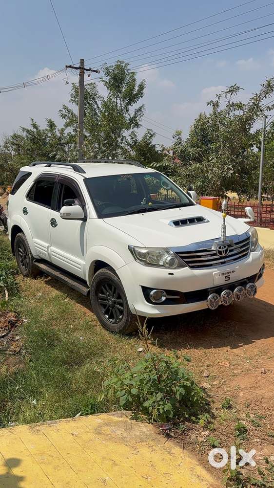 Toyota Fortuner Diesel 2015