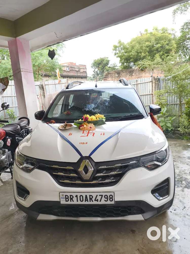 Showroom Test Drive Car