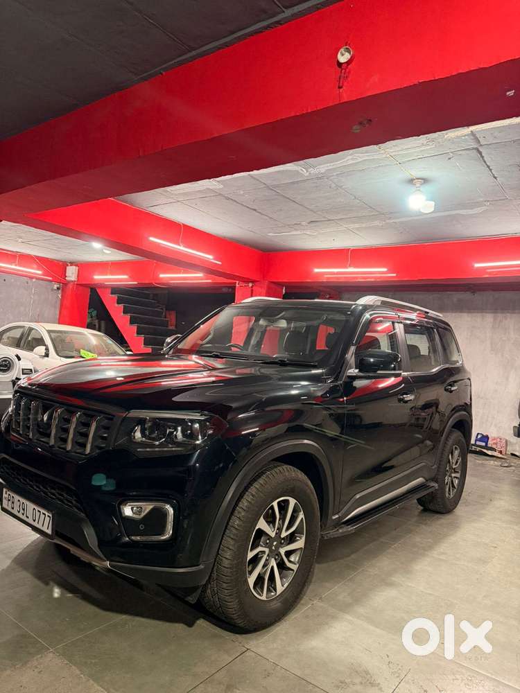 Mahindra Scorpio-n 2.2 Z8 L Diesel At 6 Str, 2023, Diesel
