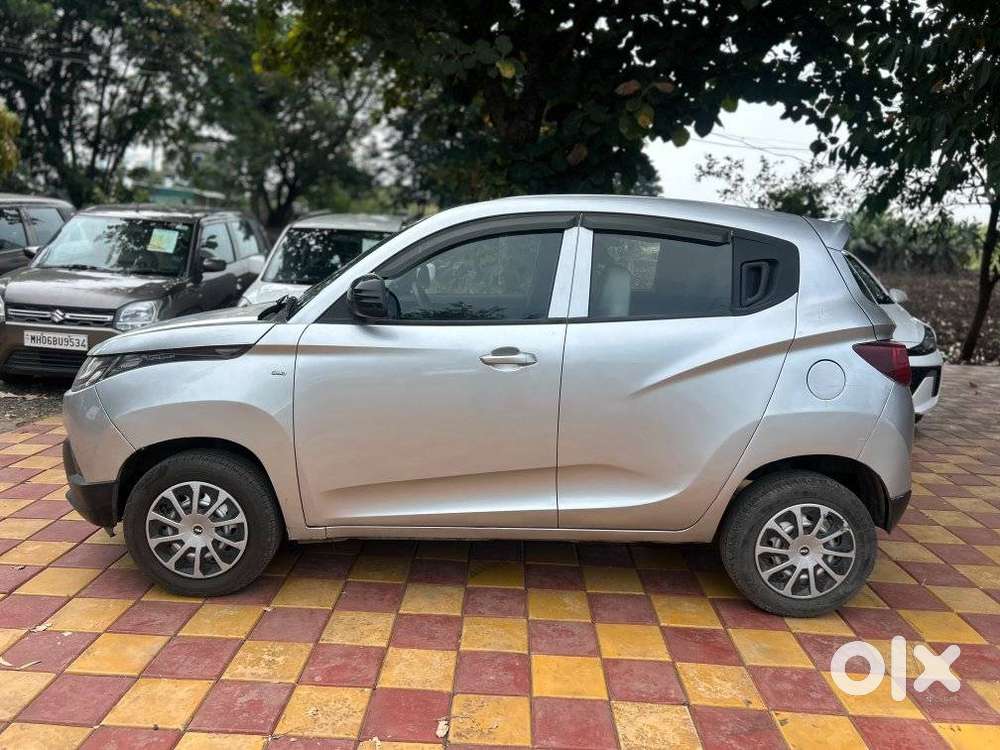 Mahindra Kuv 100, 2016, Petrol