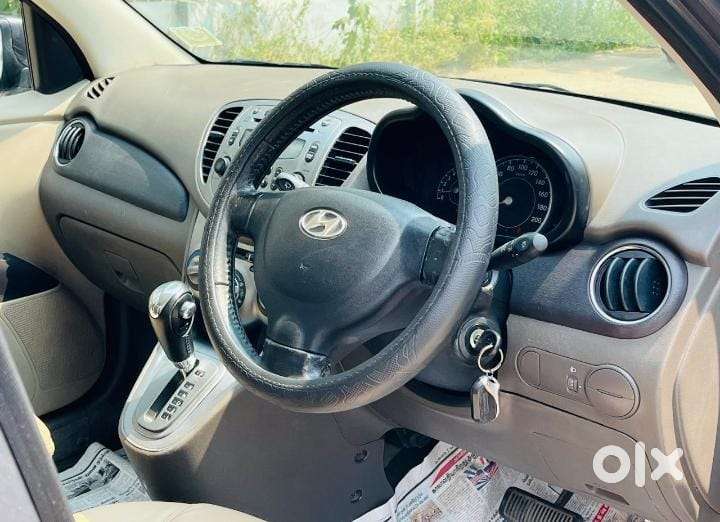 Hyundai I10 Sportz At, 2013, Petrol