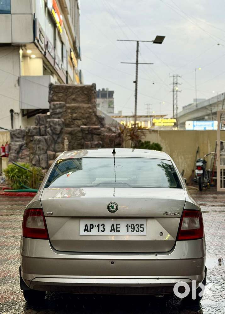 Skoda Rapid 1.6 Tdi Ambition Plus, 2013, Diesel