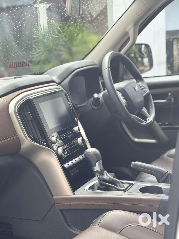 Mahindra Scorpio-n 2.0 Z8 Petrol At 7 Str, 2023, Petrol