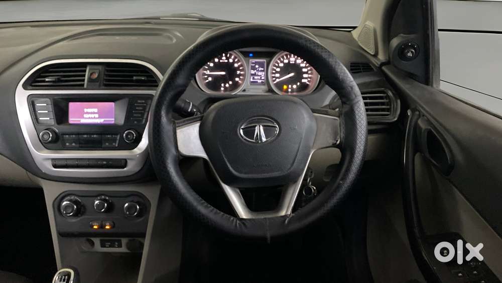 Tata Tiago 1.2 Revotron Xt, 2017, Petrol