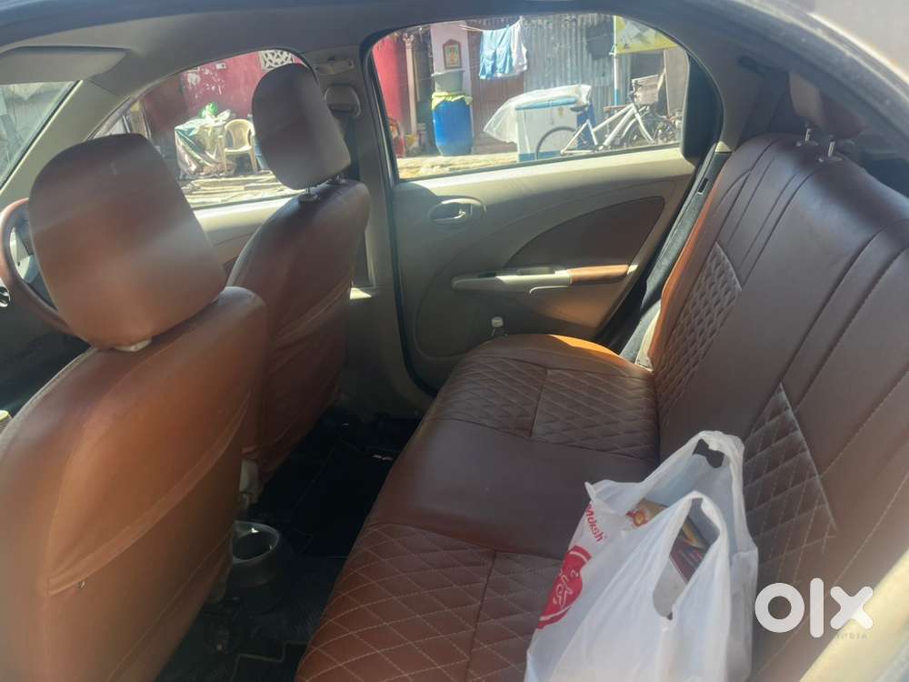 Toyota Etios Liva 2015