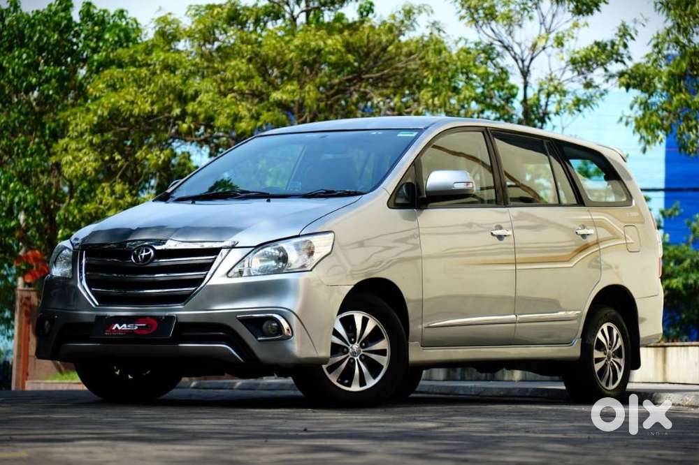 Toyota Innova 2.5 Z Diesel 7 Seater Bs Iv, 2015, Diesel