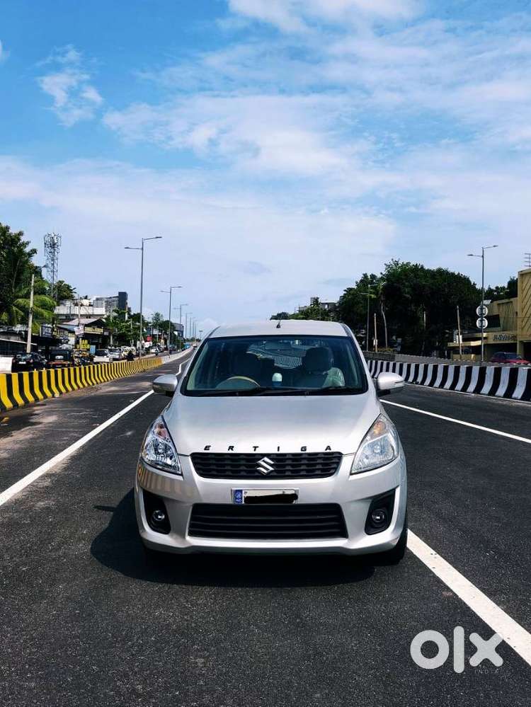 Maruti Suzuki Ertiga 1.5 Vxi, 2014, Petrol