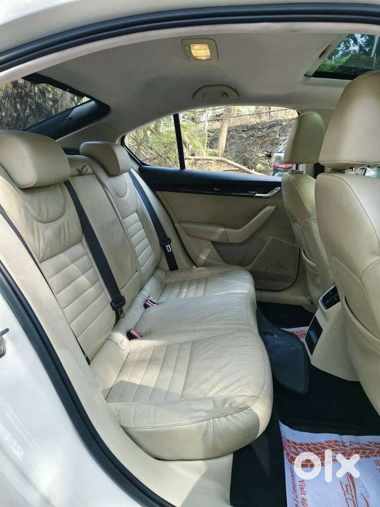 Skoda Octavia Elegance 1.8 Tsi At, 2015, Petrol