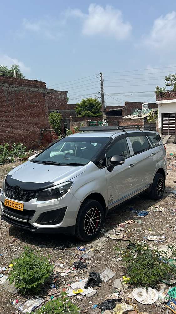 Mahindra Marazzo Diesel 2019